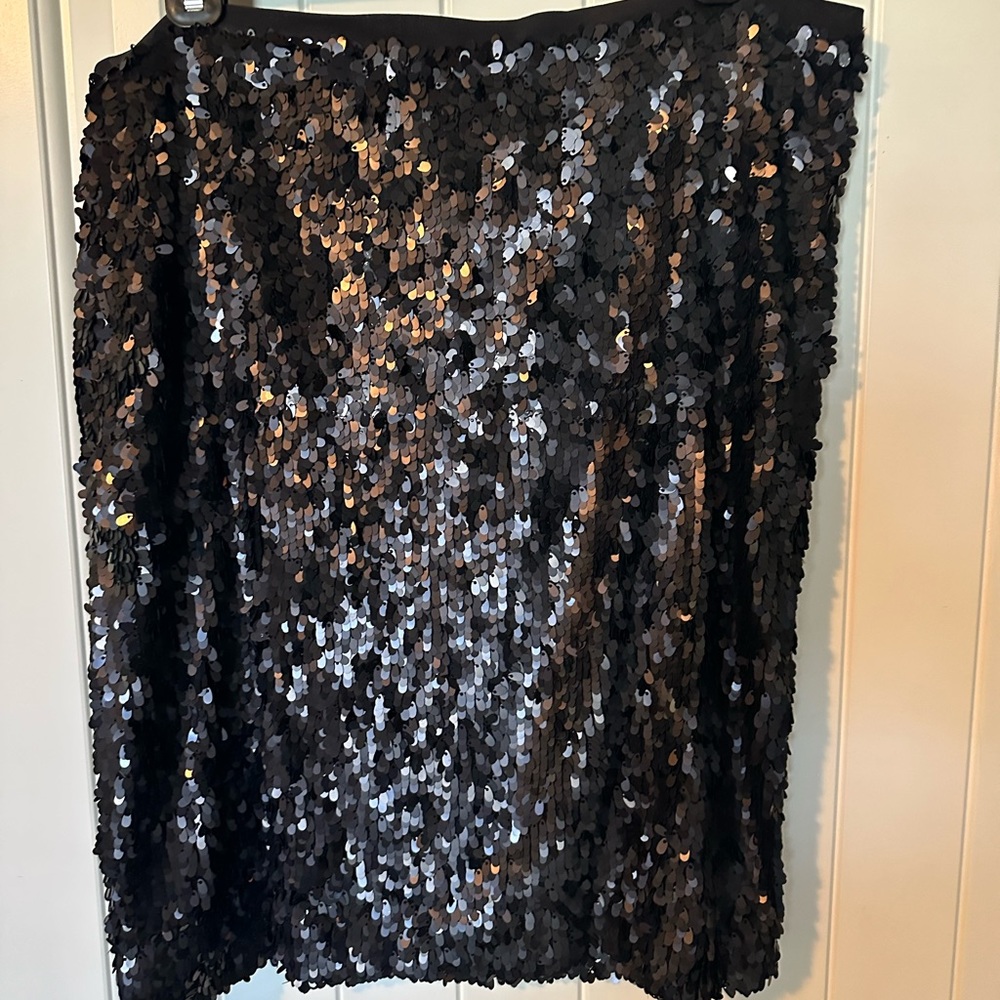 Great sequin skirt